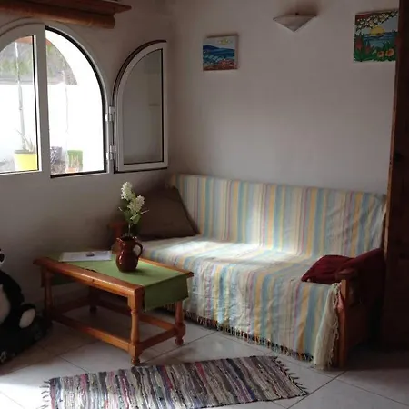 Casa Madre Tierra * 라 파레드